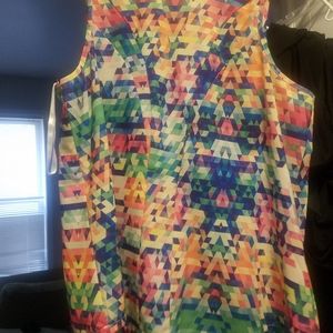 Geometric multicolor tank